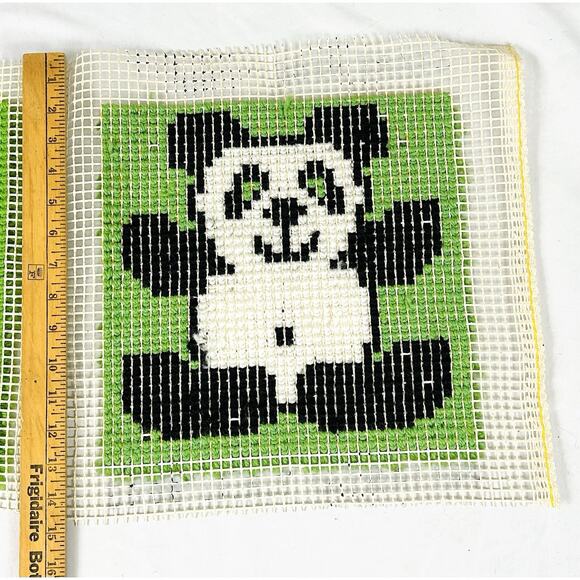 Vtg Completed 12” Latch Hook Rugs / Wall Hangings Dog Bear Set of 2 - Picture 5 of 5